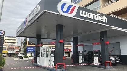 W460