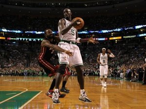 Nba Celtics Climb Back Into Series With Win Over Heat